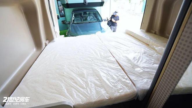 大通新途远界长续航混动B型房车开元棋牌试玩告别里程焦虑！上汽(图9)