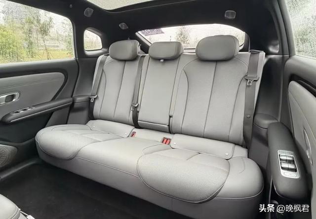 央企配置碾压合资露营大床隐藏哪些科技ky